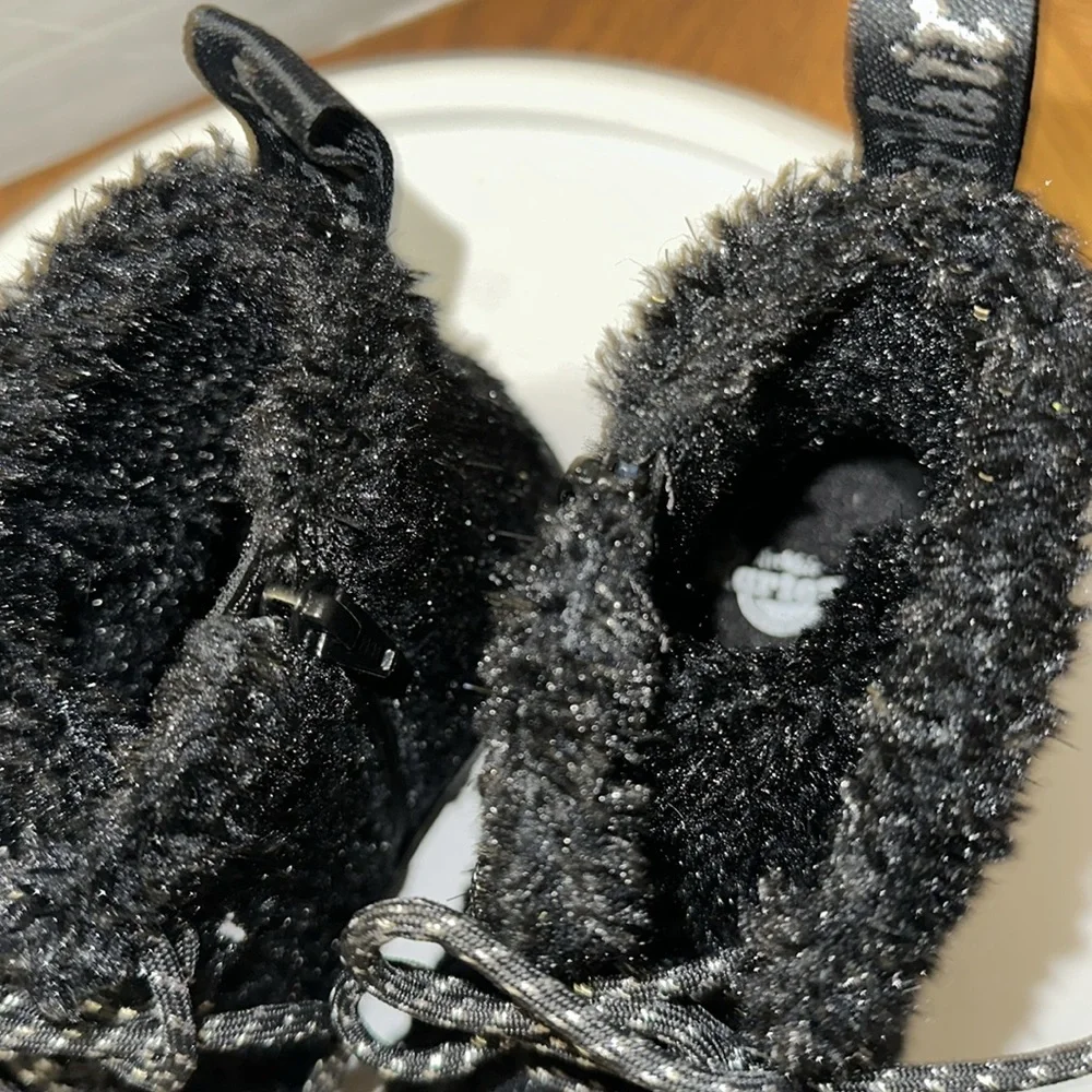 🆕Dr. Martens Pascal Tinsel Fur Lace Up Boots